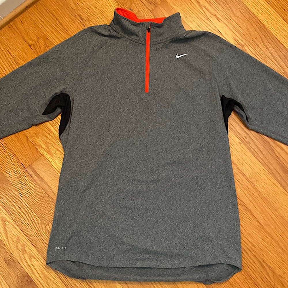 Nike Element DriFit 1/4 Zip